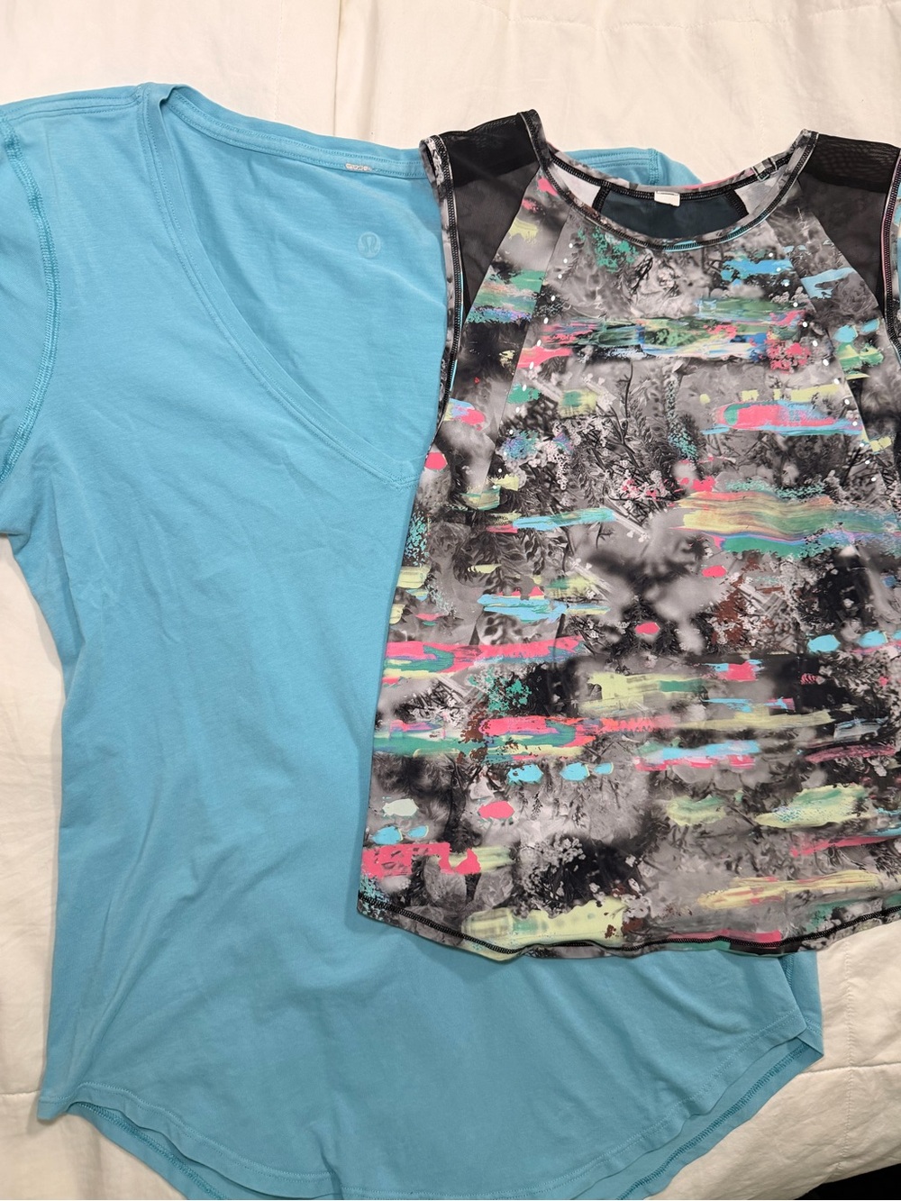 Lululemon top Bundle - Blue Short Sleeve and Cropped Tank Top - Size Small